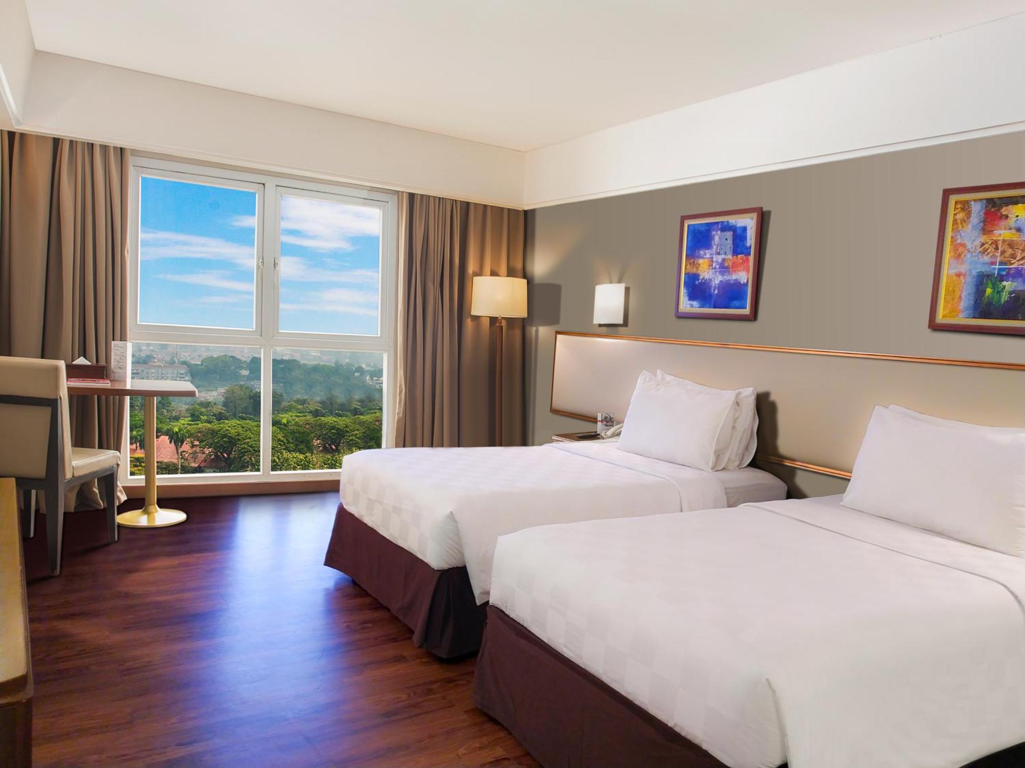 Swiss-Belhotel Bogor Exteriör bild