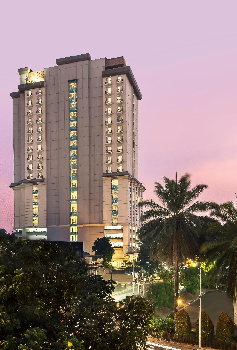 Swiss-Belhotel Bogor Exteriör bild