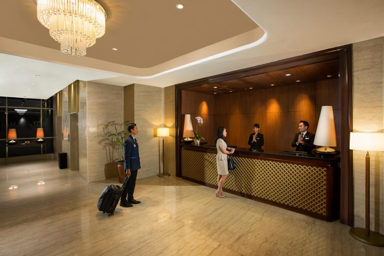Swiss-Belhotel Bogor Exteriör bild